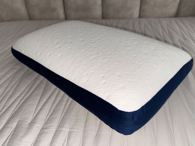 26x17 Edge Pillow