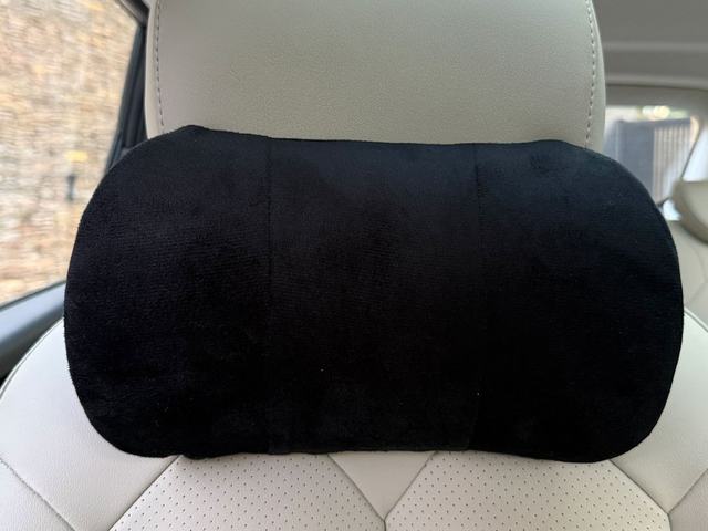 V Neckrest