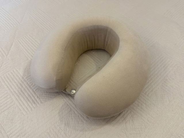 C Neckrest