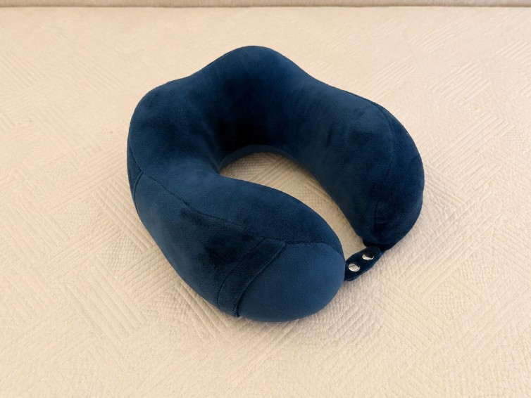 SoWell Cloud Wrap Travel Neck Pillow